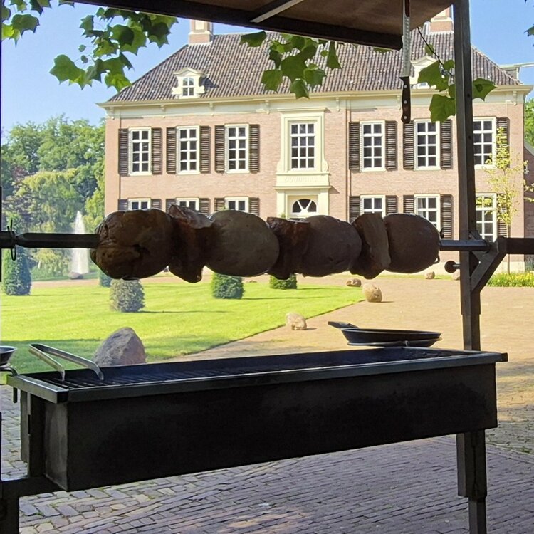 Megaspies  met 3 salades 