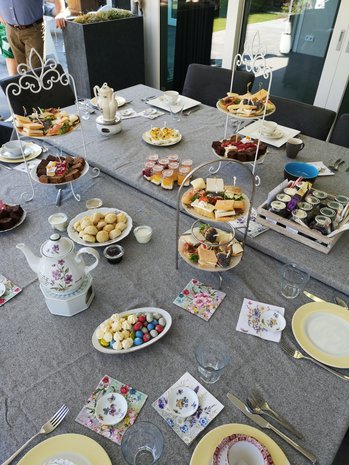 High Tea met Engels porselein